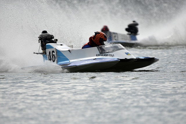 拉波尔塔与沙特球队会面，巴萨想把法蒂和朗格莱出售至沙特.