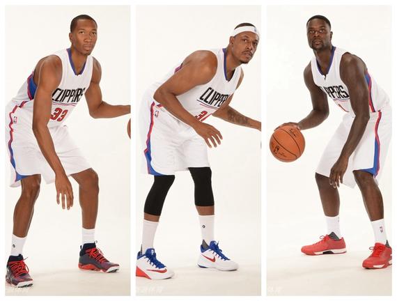 再看看罗纳尔多 的表演 才去吃午饭 总是百看不厌啊 可惜…….